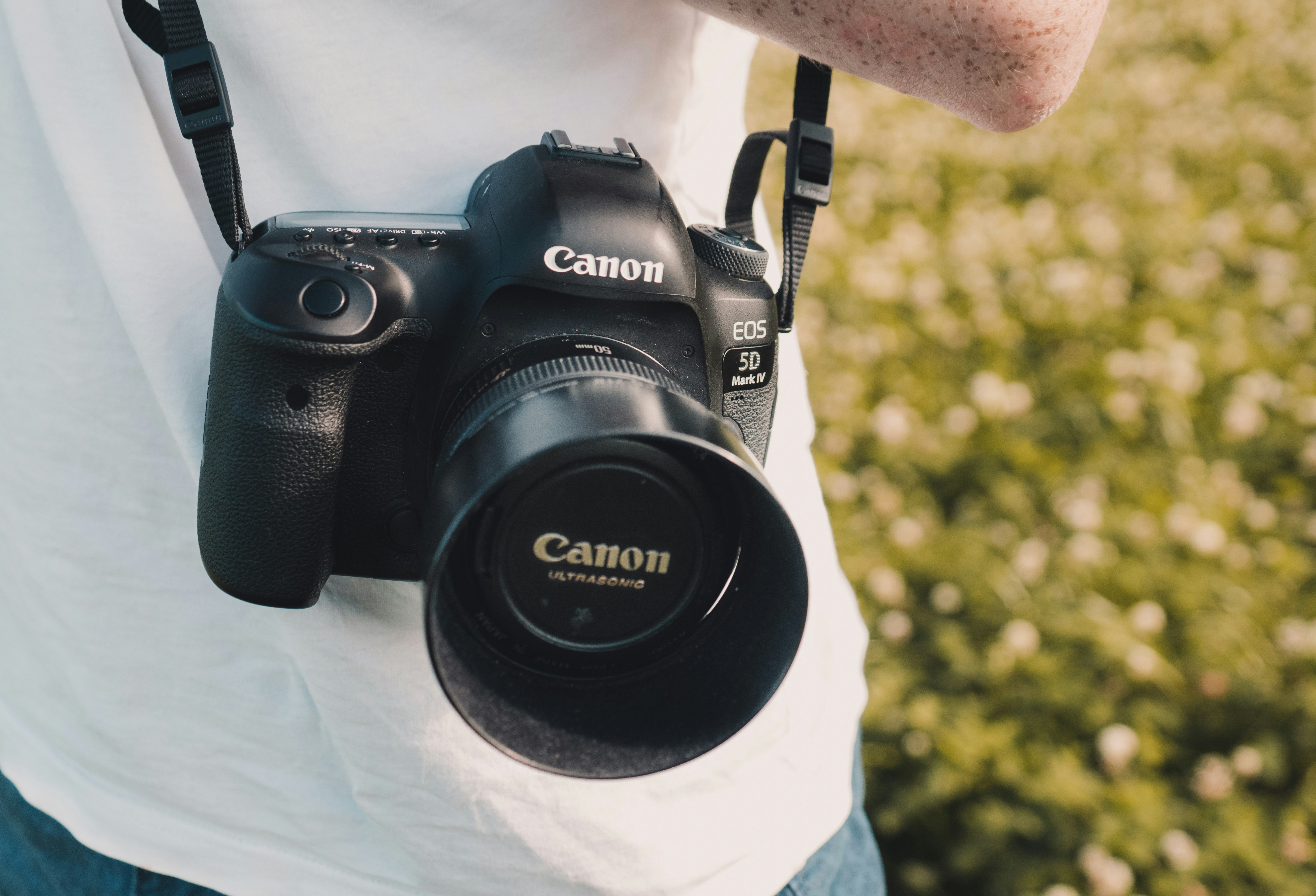 black Canon DSLR camera